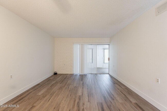 Building Photo - 13001 N 113th Ave