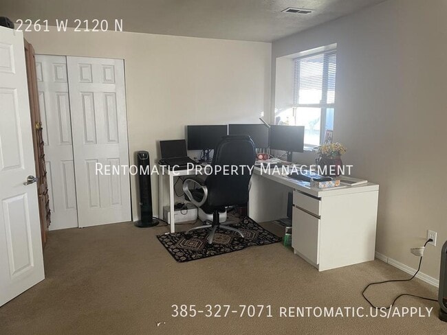 Building Photo - 2261 W 2120 N