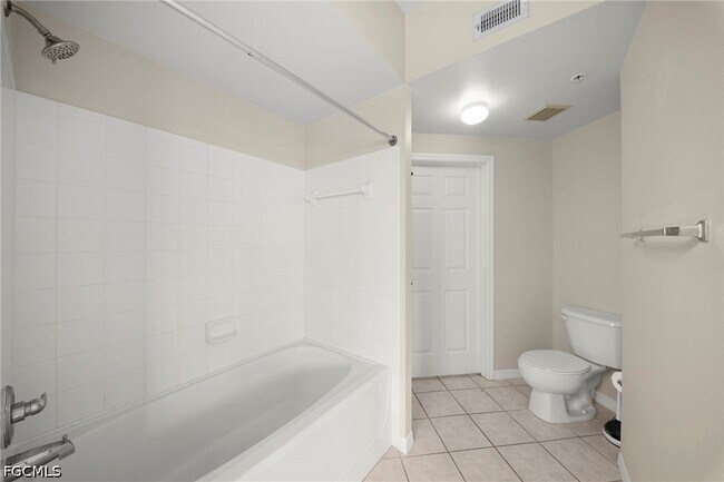 Building Photo - 11400 Ocean Walk Dr