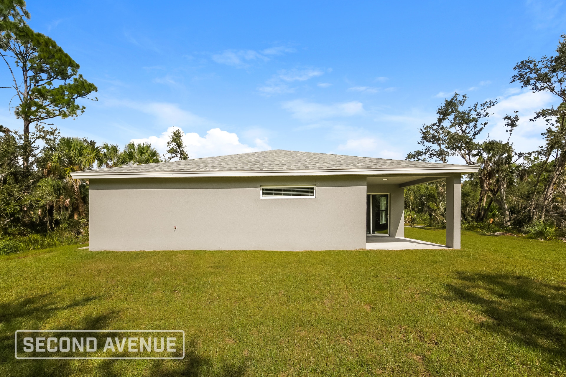 Building Photo - 14269 Dunlap Ave