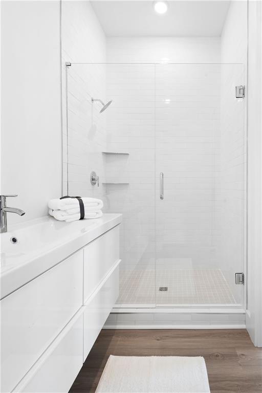 Building Photo - 9040 Main St