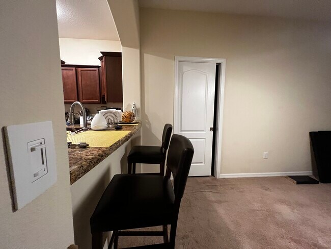 Building Photo - 4046 Mountain Chestnut Way