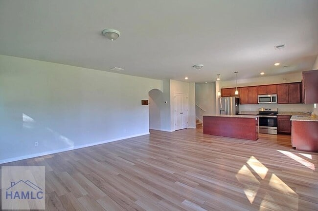 Building Photo - 39 Blueberry Ct NE