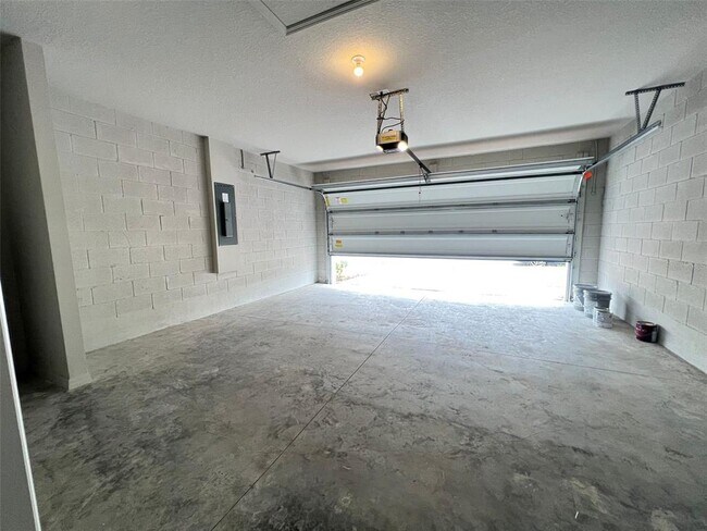 Building Photo - 1848 Carnostie Rd