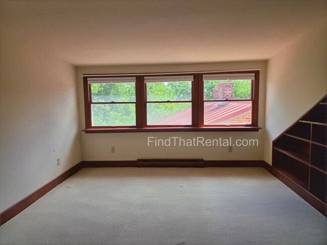 Building Photo - COMING SOON! Gorgeous historic downtown Carlisle rental with fenced yard, pond, balcony, and hard...