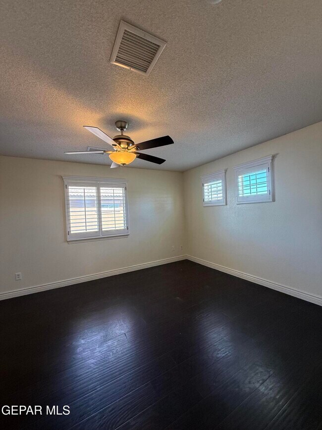 Building Photo - 12709 Tierra Lily Ct