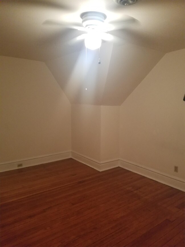 Building Photo - 4314 Lindell Blvd