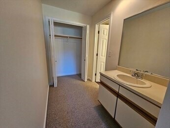 Building Photo - 311 Maple Brook Rd