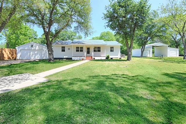Primary Photo - 120 Janice Ln