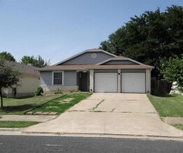 Building Photo - 1010 Bodgers Dr