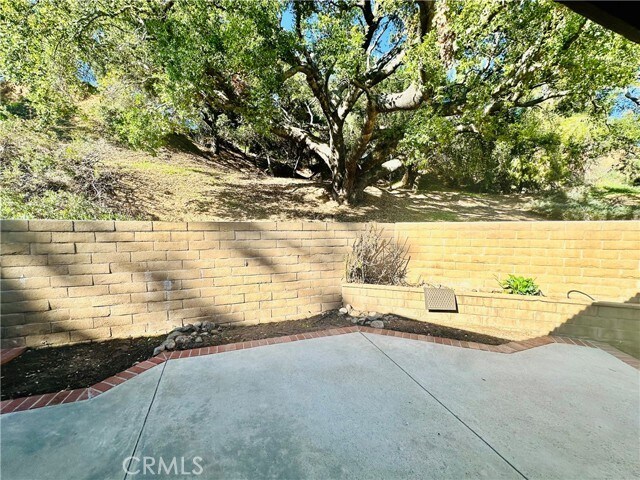 Building Photo - 1937 Lockhaven Way