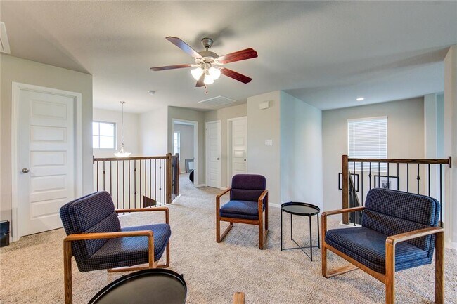Building Photo - 9623 Japonica Dr