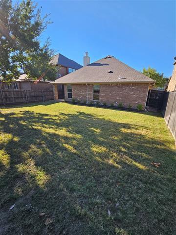 Building Photo - 13713 Blue Bell Dr