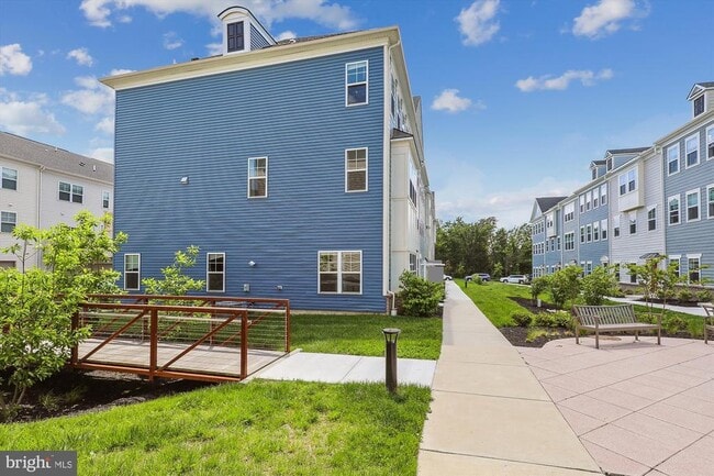 Building Photo - 14312 Potomac Heights Ln