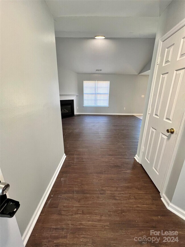 Building Photo - 2300 Genesis Dr