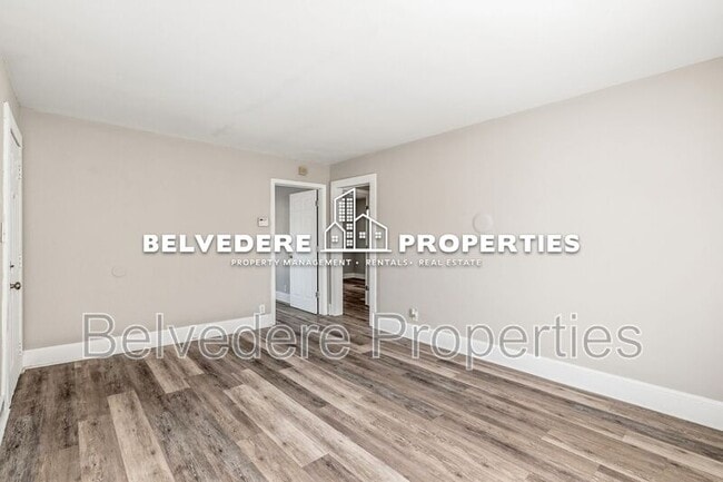 Building Photo - 1208 Valley View St