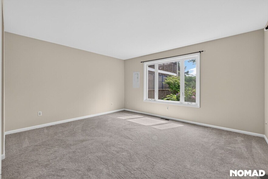 Building Photo - 33955 Middleton Cir