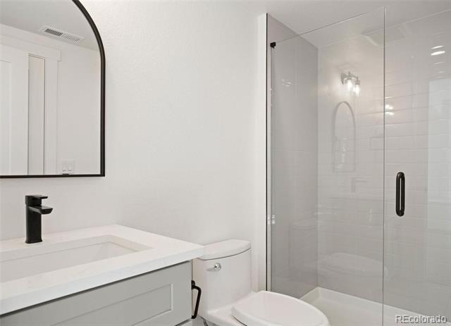 Building Photo - 4660 W 9th Ave