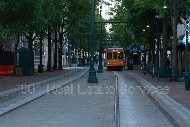 Building Photo - 109 N Main St