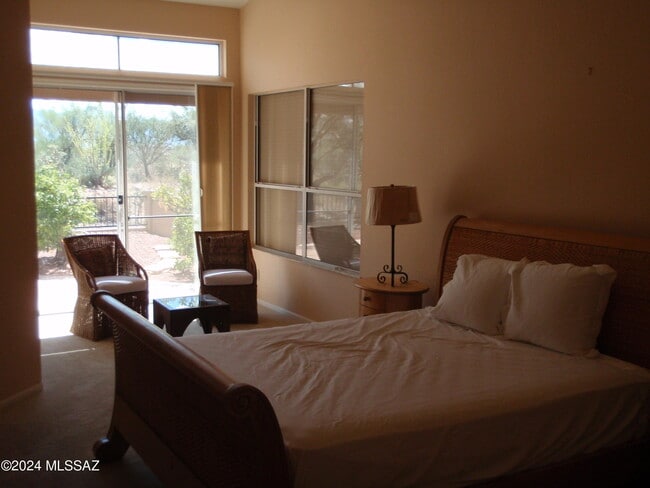 Building Photo - 65535 E Desert Side Dr