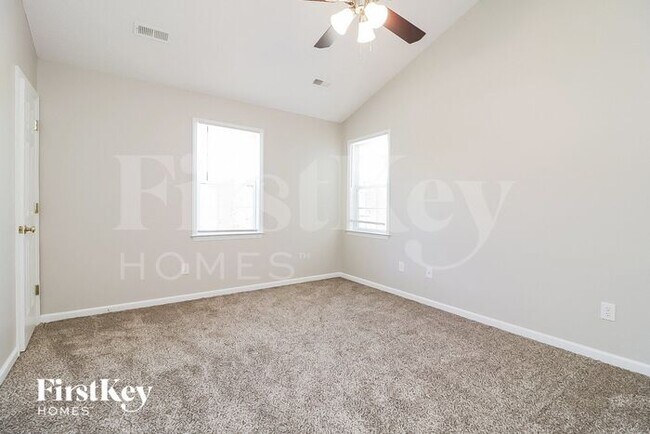 Building Photo - 25 Merrimar Ct