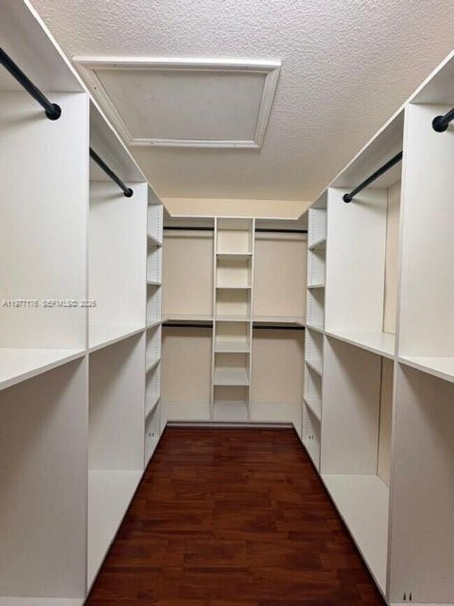 Building Photo - 7664 NW 182nd Terrace