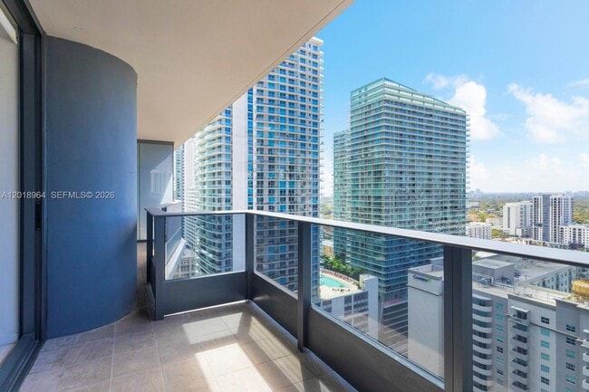 Building Photo - 1000 Brickell Plaza