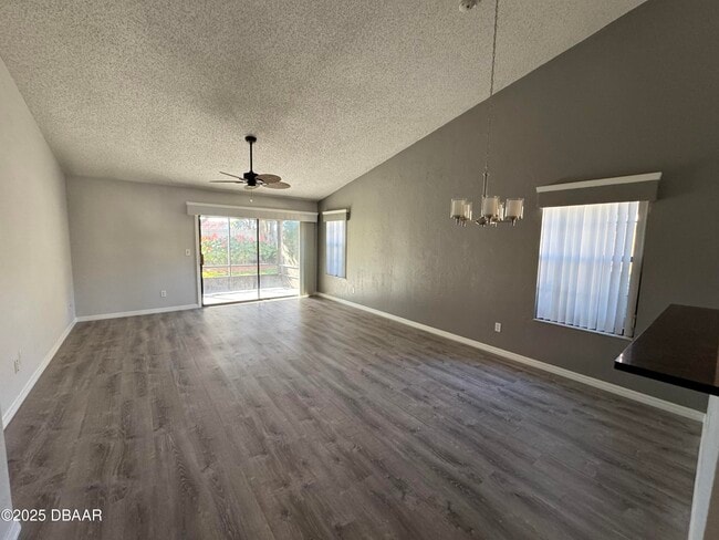 Building Photo - 108 Gray Dove Ct