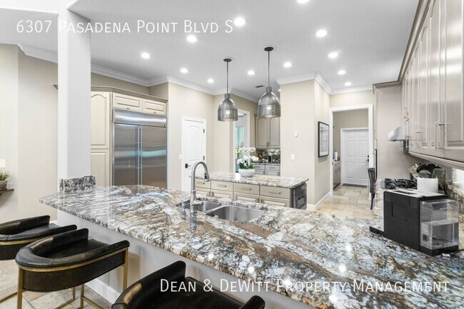 Building Photo - Fully Furnished LUXURY Home in Exclusive PYCC