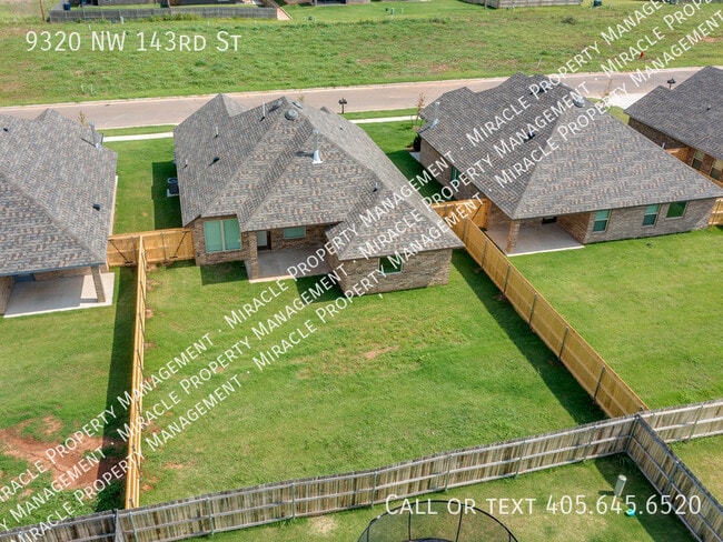 Building Photo - 9320 NW 143rd St