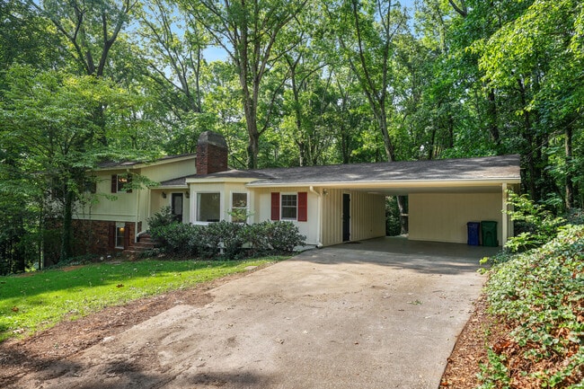 Building Photo - 4105 Ashwoody Trl NE