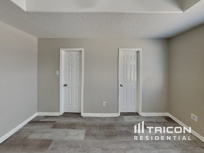 Building Photo - 16179 Summer Breeze Ct