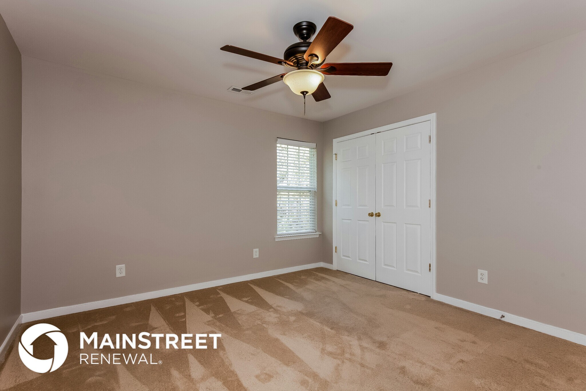 Building Photo - 10620 Candlestick Ct