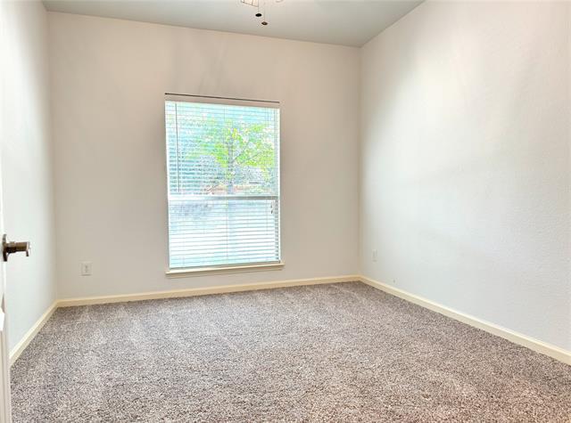 Building Photo - 11658 Snyder Dr
