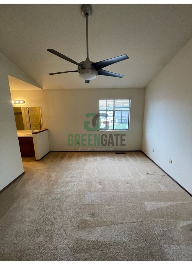 Building Photo - Back on the Market! Beautiful 3 bedroom 2.5 Bath home READY NOW in MODESTO!! With POOL!!