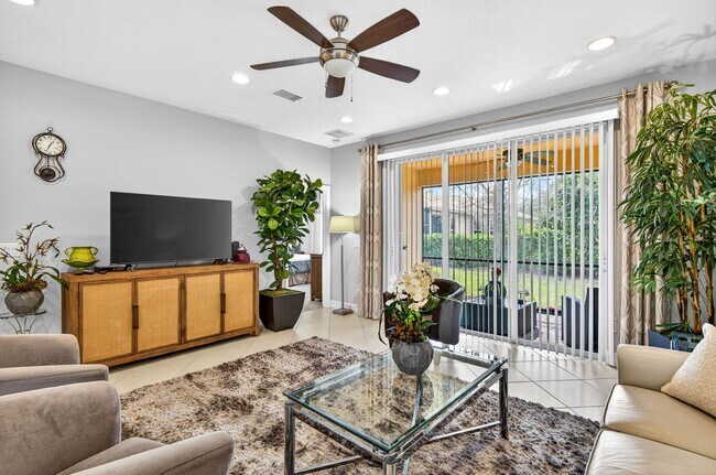 Building Photo - Furnished Rental