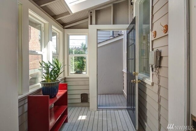 Building Photo - 7019 Jones Ave NW