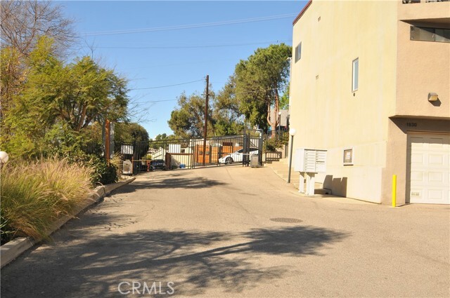 Building Photo - 1846 N Alvarado St