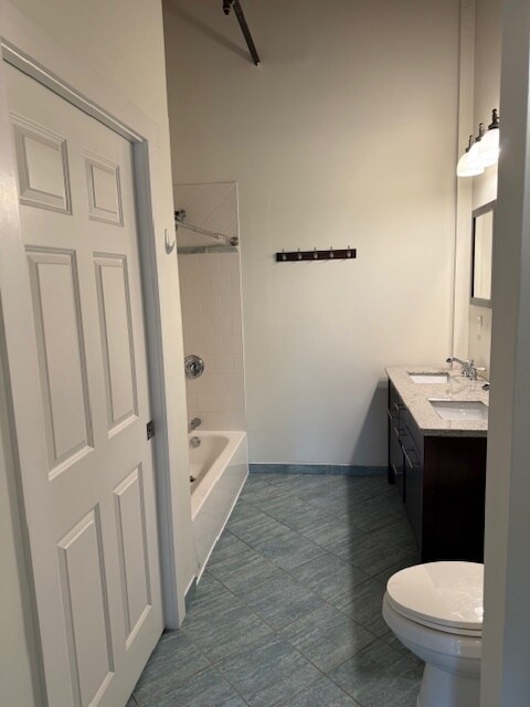 Building Photo - 3426 Conrad St