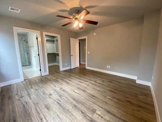 Building Photo - Beautiful home for rent in Coweta!!
