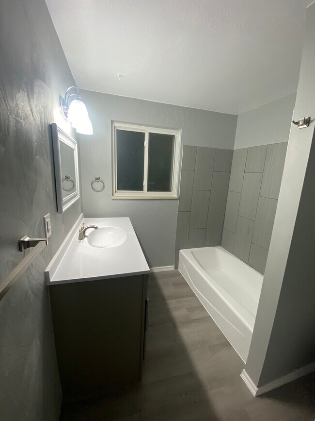 4017 Tappan Dr 4017 Tappan Dr Colorado Springs CO 80909 Apartment