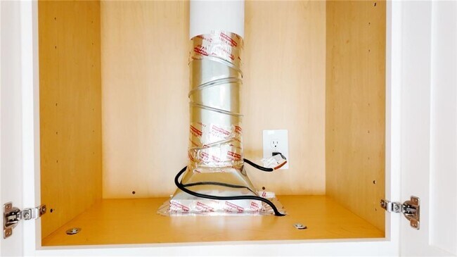 Building Photo - 3119 Sweet Red Cir