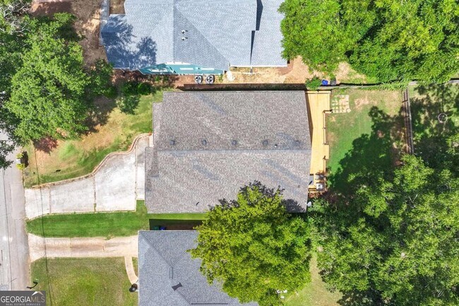 Building Photo - 1578 Lincoln Ave SE