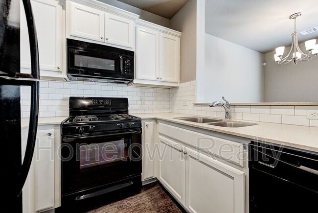 Building Photo - 788 SW 13th St