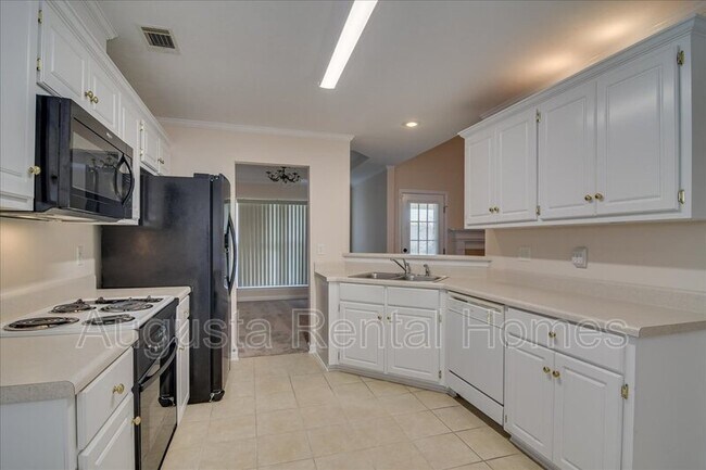 Building Photo - 1904 Long Creek Falls