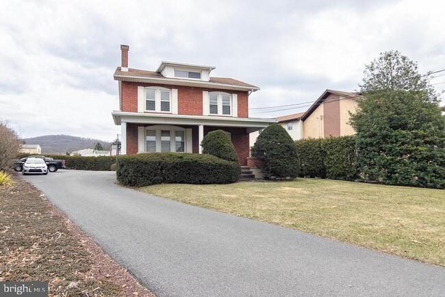 Building Photo - 3807 Kutztown Rd