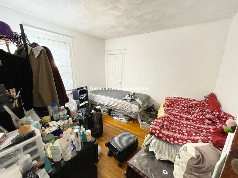 Building Photo - 230 S Huntington Ave