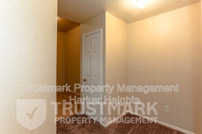 Building Photo - 4108 Alan Kent Dr