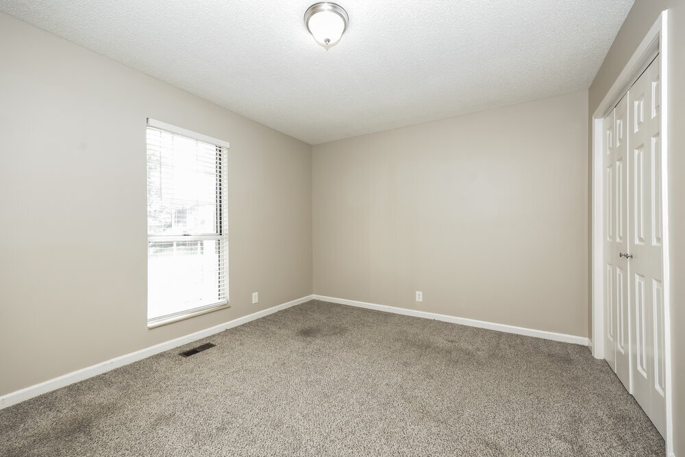 Building Photo - 3933 Hillshire Dr