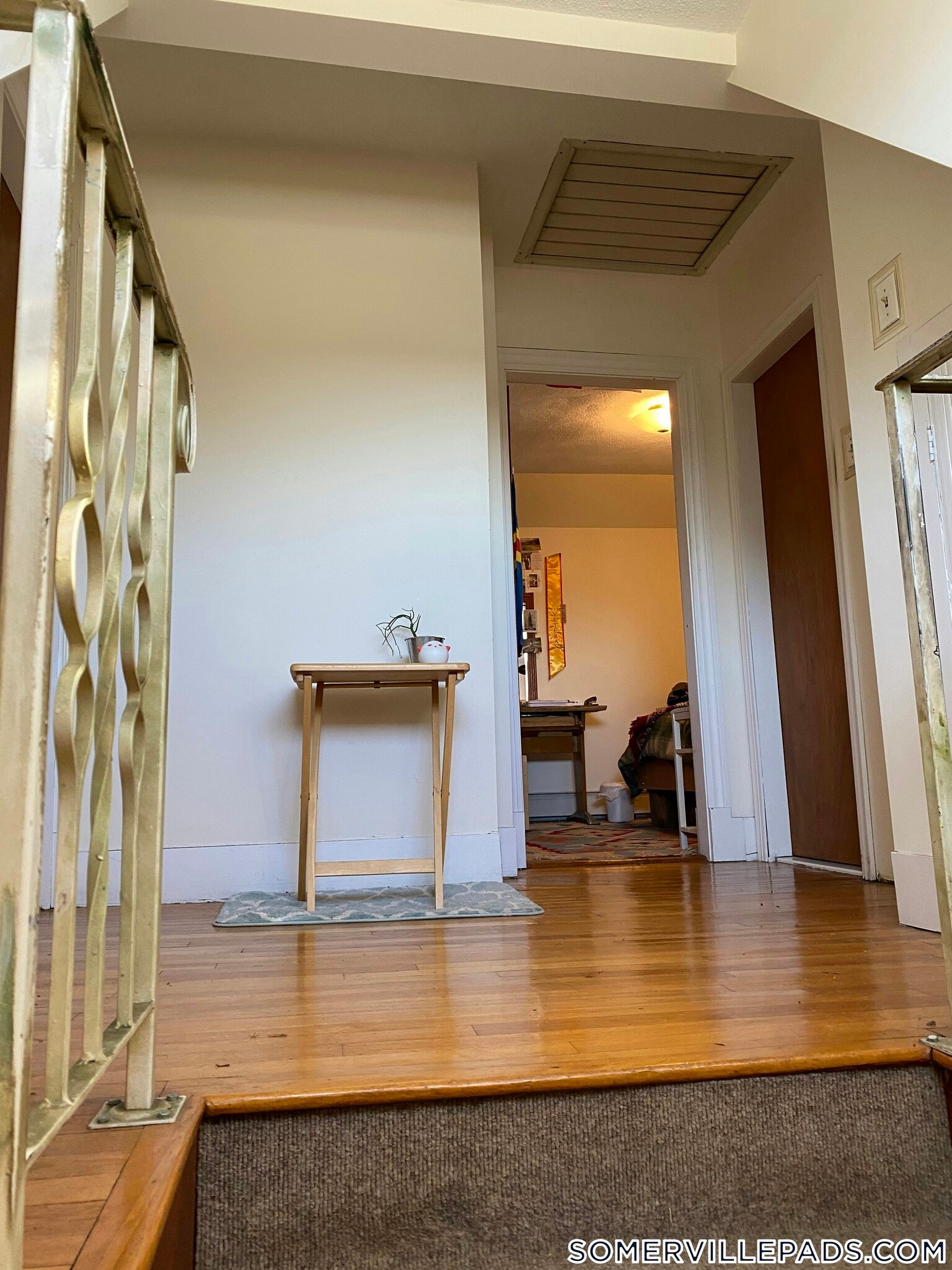 Building Photo - 213R Holland St.